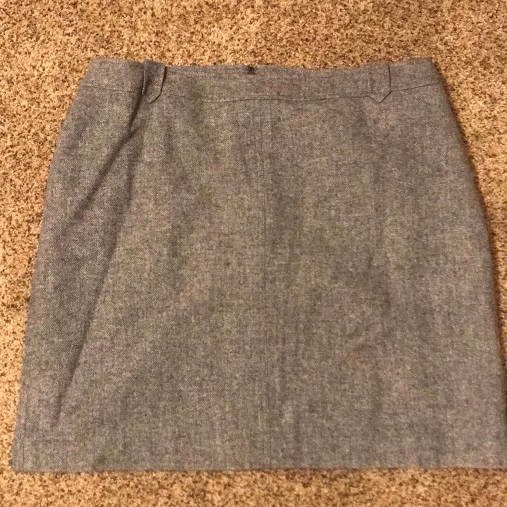 Gray wool skirt